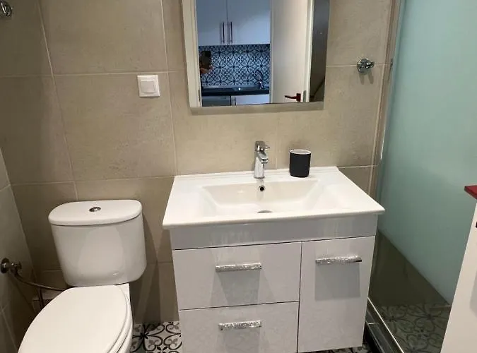 Seafront - Akti Elia 公寓 尼基季