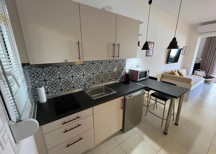 Seafront - Akti Elia * 尼基季